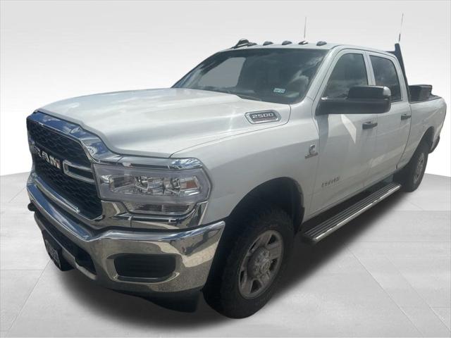 2021 RAM 2500 Tradesman Crew Cab 4x4 64 Box