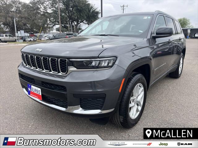 2023 Jeep Grand Cherokee L Laredo 4x2