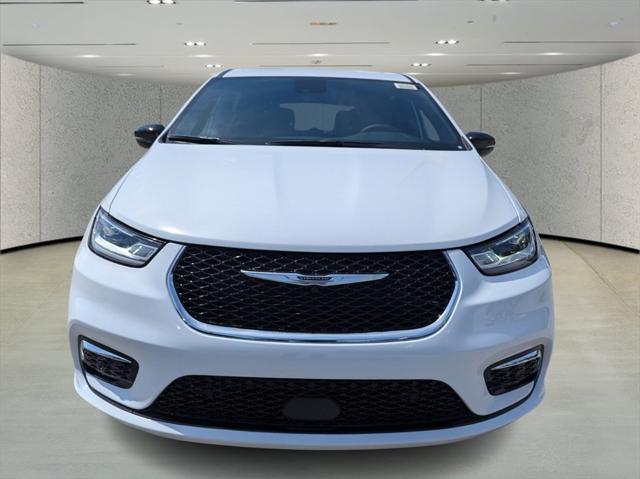 2025 Chrysler Pacifica PACIFICA SELECT
