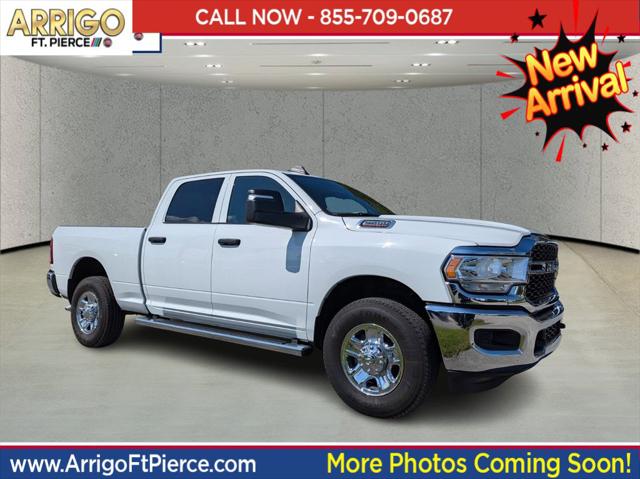 2023 RAM 2500 Tradesman Crew Cab 4x2 64 Box