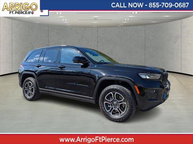 2022 Jeep Grand Cherokee 4xe Trailhawk 4x4