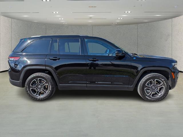 2022 Jeep Grand Cherokee 4xe Trailhawk 4x4