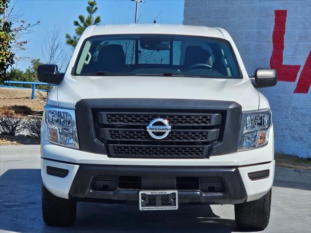 2022 Nissan TITAN Crew Cab S 4x4