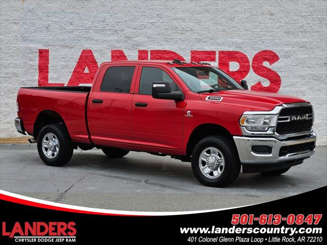 2023 RAM 3500 Tradesman Crew Cab 4x4 64 Box