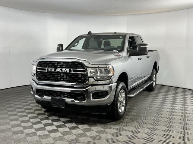 2024 RAM 2500 Big Horn Crew Cab 4x4 64 Box