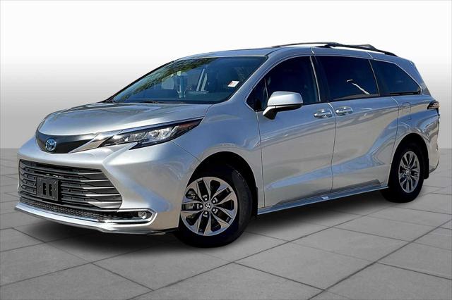 2023 Toyota Sienna XLE