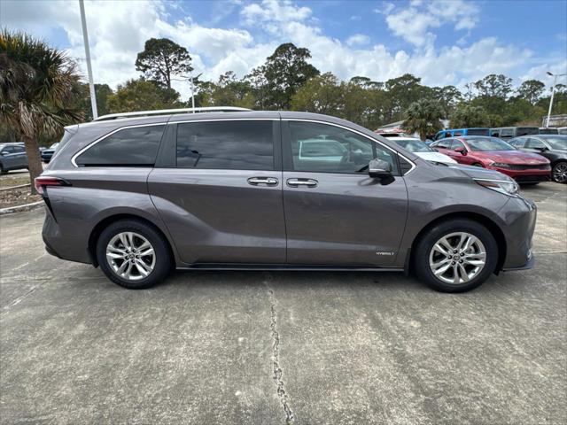 2021 Toyota Sienna Limited