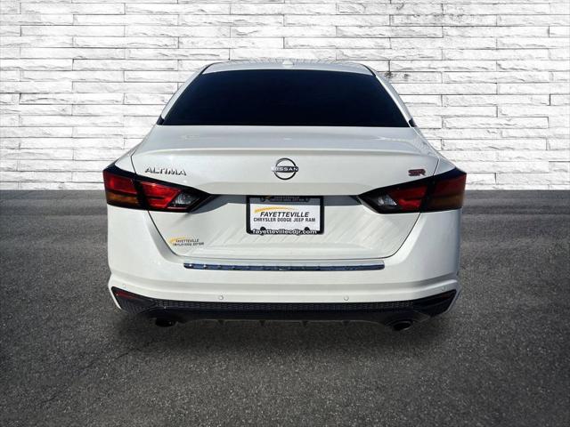 2023 Nissan Altima SR FWD