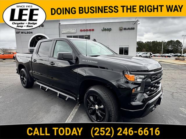 2024 Chevrolet Silverado 1500 4WD Crew Cab Short Bed Custom