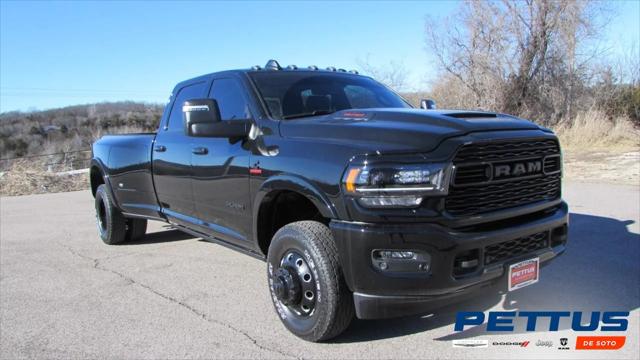 2024 RAM 3500 Limited Crew Cab 4x4 8 Box