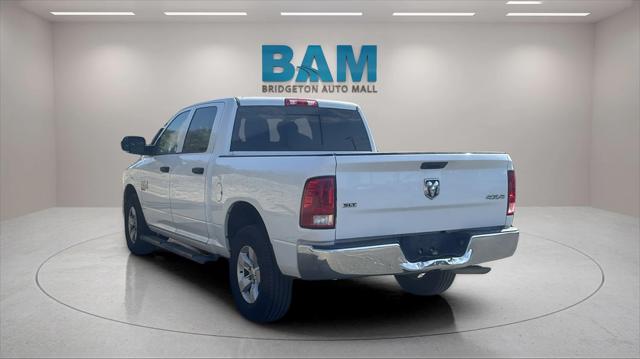 2022 RAM 1500 Classic SLT Crew Cab 4x4 57 Box
