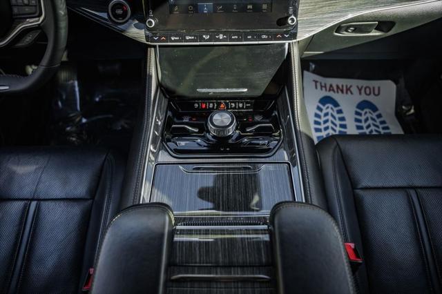 2022 Jeep Wagoneer Series III 4x4