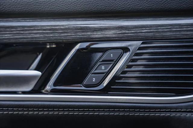 2022 Jeep Wagoneer Series III 4x4