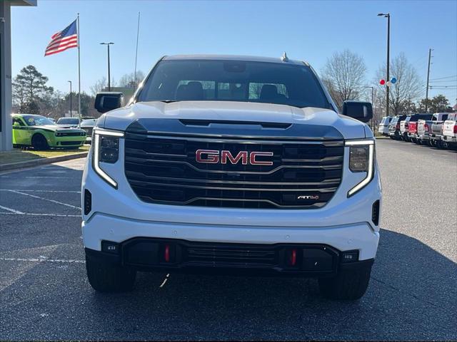 2024 GMC Sierra 1500 4WD Crew Cab Short Box AT4