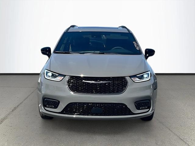 2025 Chrysler Pacifica PACIFICA LIMITED