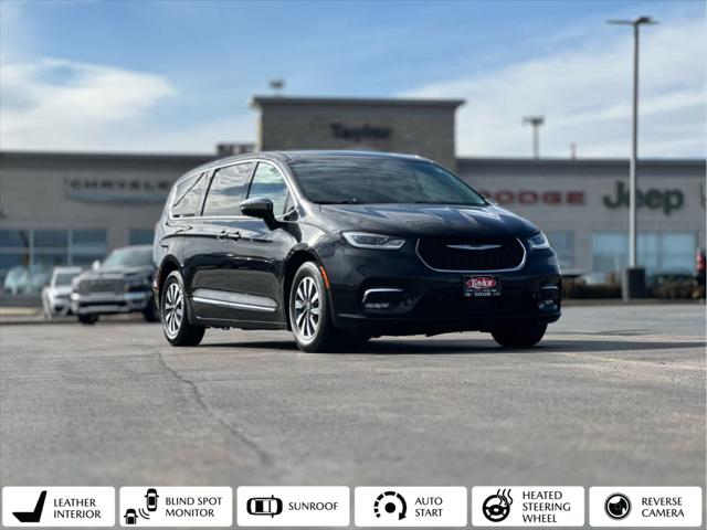 2022 Chrysler Pacifica Hybrid Limited