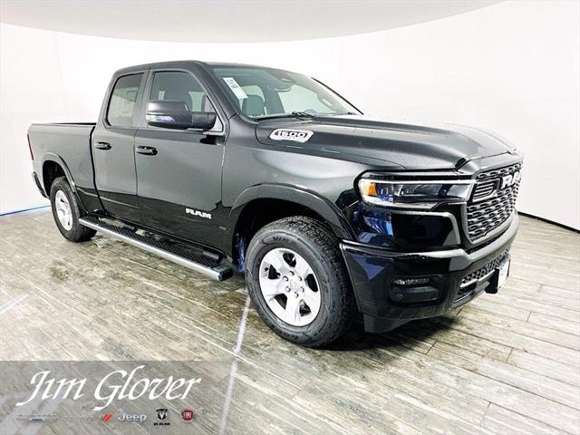 2025 RAM Ram 1500 RAM 1500 LONE STAR QUAD CAB 4X4 64 BOX