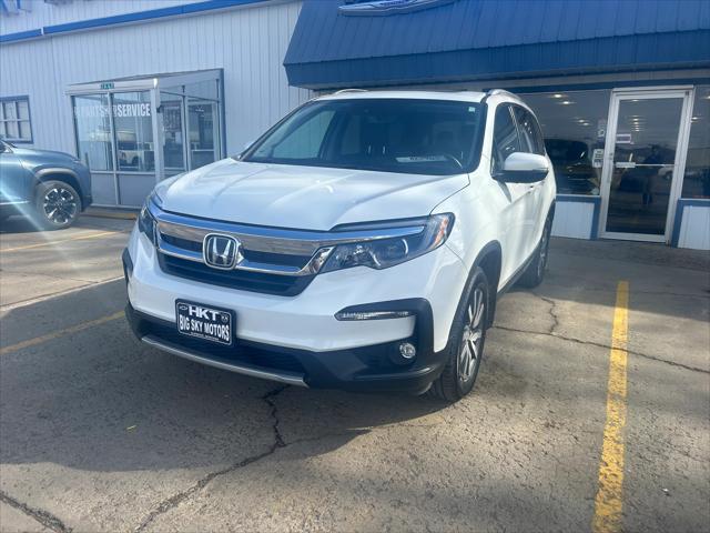 2022 Honda Pilot AWD Black Edition