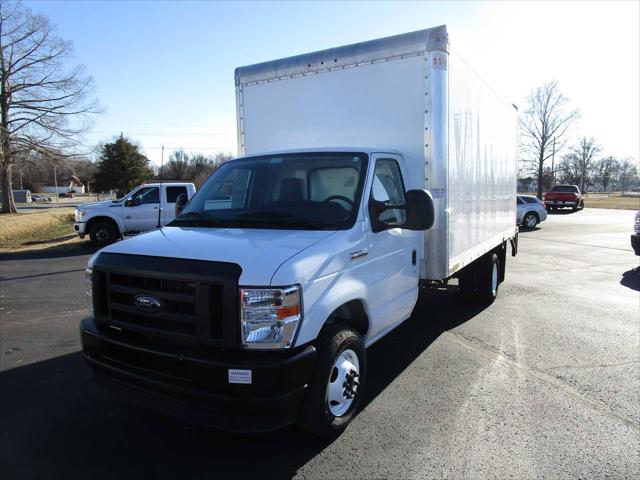 2024 Ford E-350 Cutaway Base