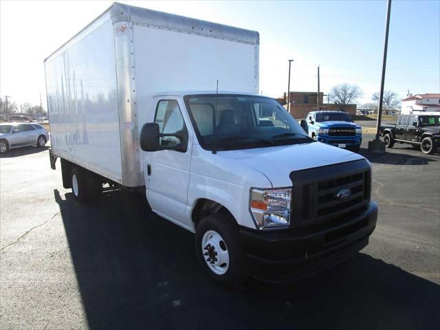 2024 Ford E-350 Cutaway Base