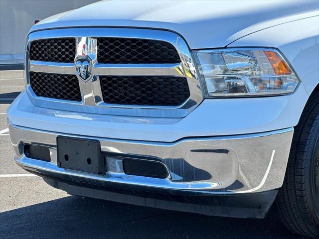 2023 RAM 1500 Classic SLT Crew Cab 4x4 57 Box