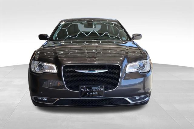 2015 Chrysler 300 Limited