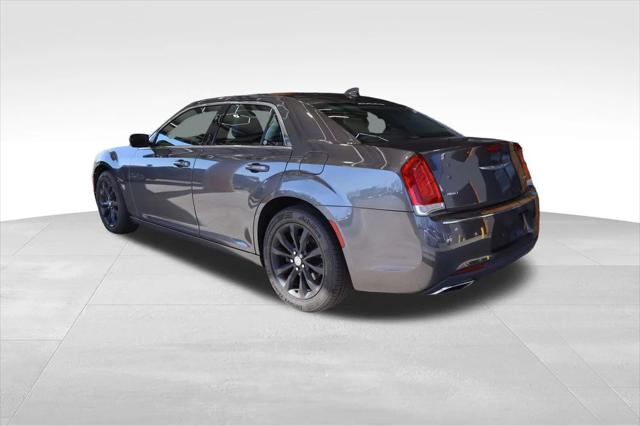 2015 Chrysler 300 Limited