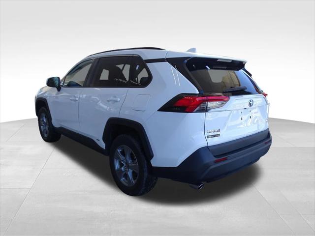 2022 Toyota RAV4 Hybrid XLE