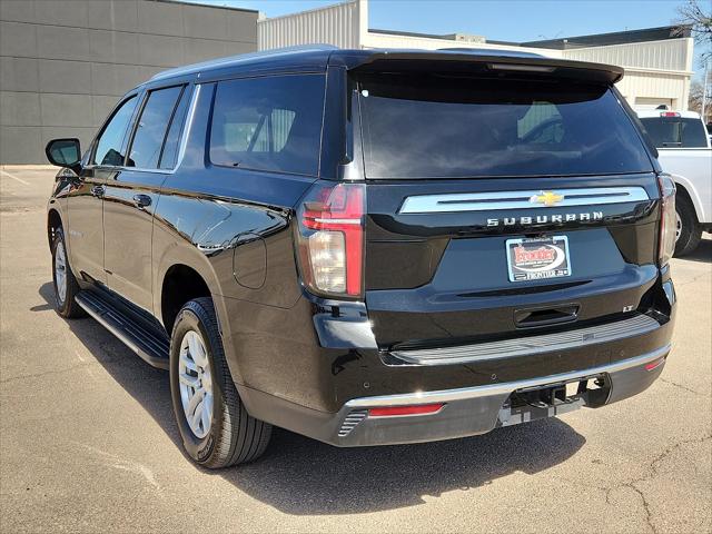 2023 Chevrolet Suburban 2WD LT
