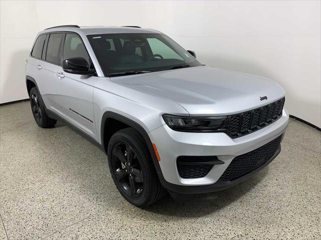 2023 Jeep Grand Cherokee Altitude 4x4