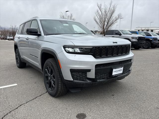 2025 Jeep Grand Cherokee GRAND CHEROKEE L ALTITUDE 4X4 2025 Jeep Grand Cherokee GRAND CHEROKEE L ALTITUDE 4X4