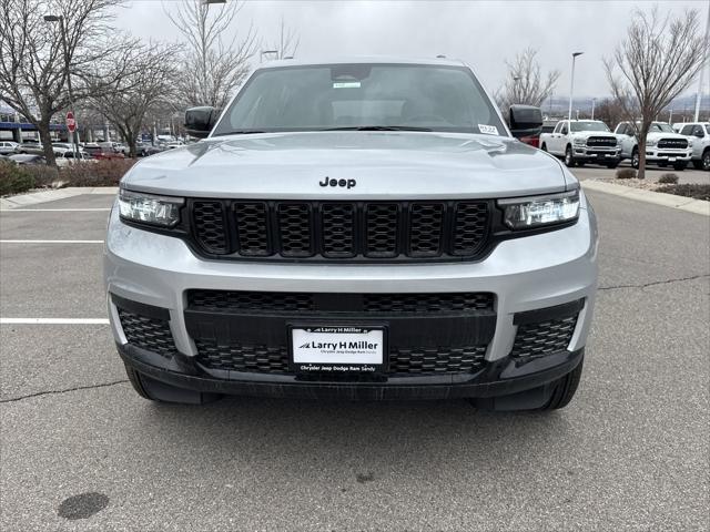 2025 Jeep Grand Cherokee GRAND CHEROKEE L ALTITUDE 4X4 2025 Jeep Grand Cherokee GRAND CHEROKEE L ALTITUDE 4X4