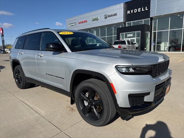 2023 Jeep Grand Cherokee L Altitude 4x4