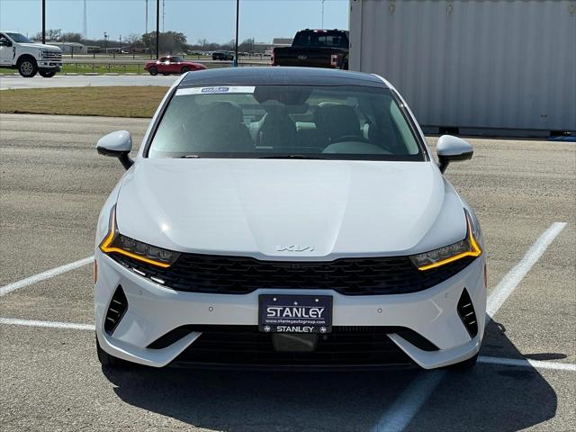 2022 Kia K5 EX