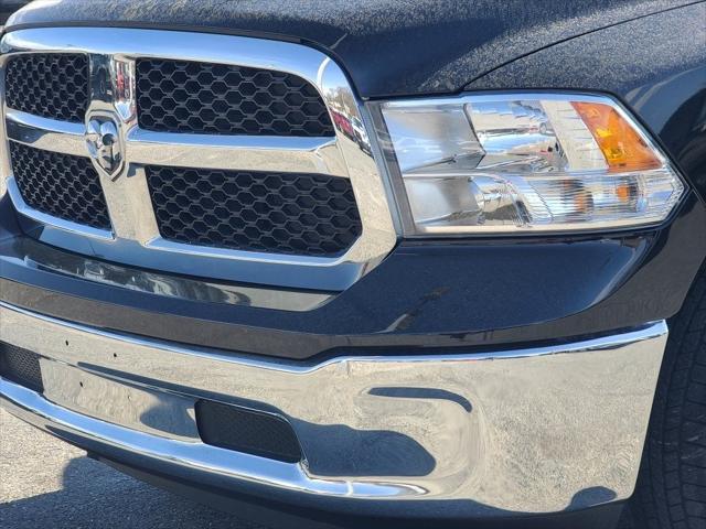 2023 RAM 1500 Classic SLT Crew Cab 4x4 57 Box