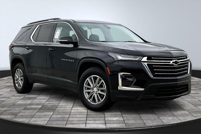 2023 Chevrolet Traverse FWD LT Leather