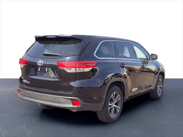 2018 Toyota Highlander LE