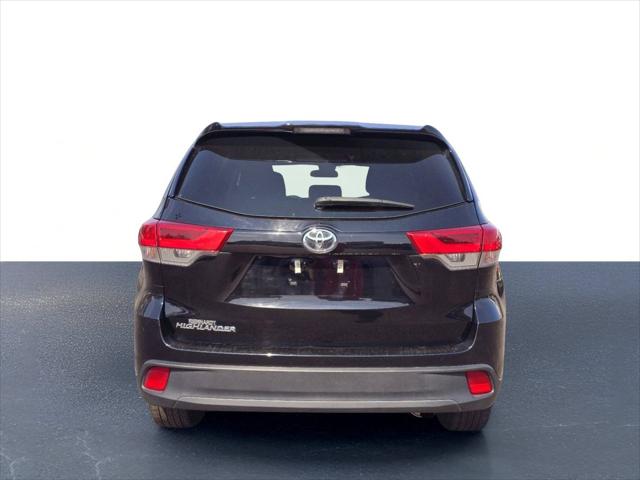 2018 Toyota Highlander LE
