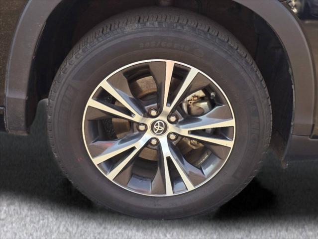 2018 Toyota Highlander LE