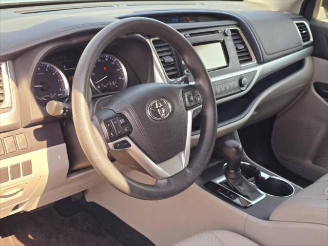 2018 Toyota Highlander LE