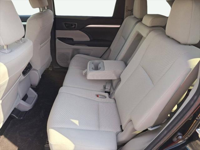 2018 Toyota Highlander LE