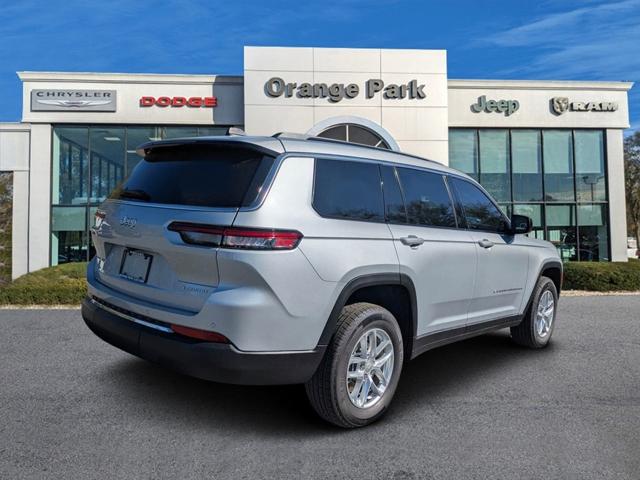 2025 Jeep Grand Cherokee L Laredo 4x2