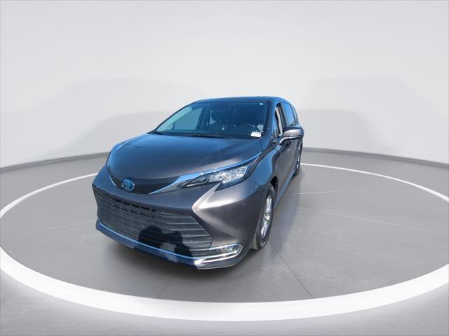 2023 Toyota Sienna XLE