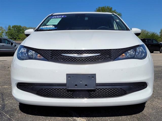 2023 Chrysler Voyager LX 2023 Chrysler Voyager LX