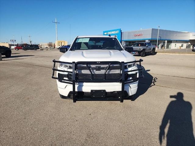 2023 Chevrolet Silverado 1500 4WD Crew Cab Short Bed RST
