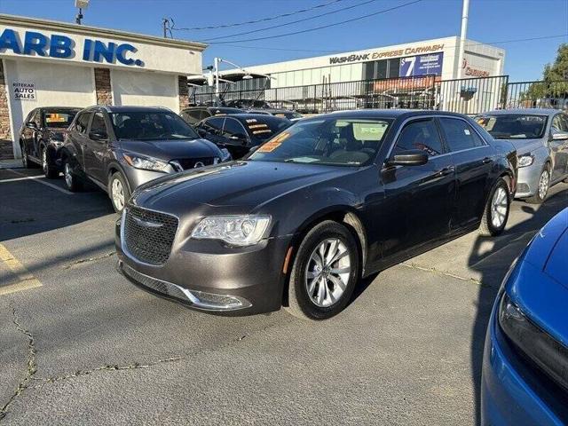 2020 Chrysler 300 Touring