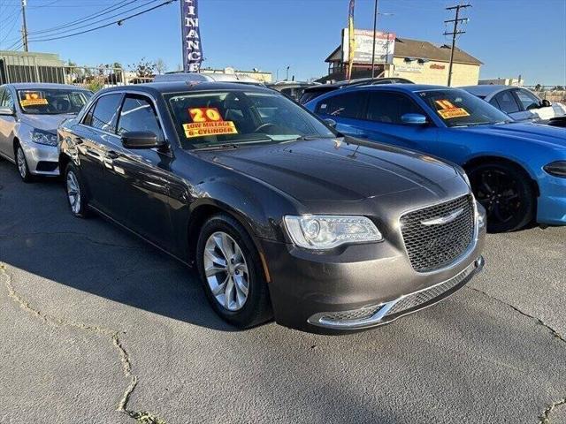 2020 Chrysler 300 Touring