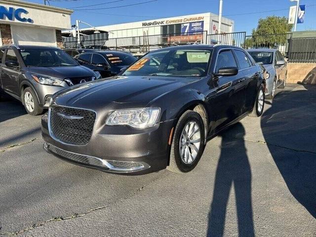 2020 Chrysler 300 Touring