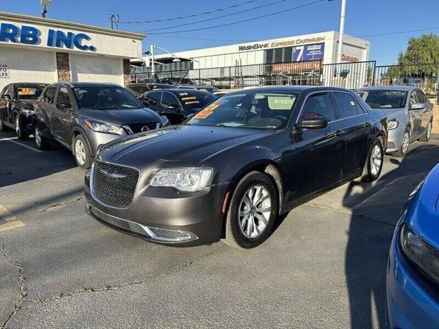 2020 Chrysler 300 Touring