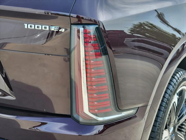 2025 Cadillac Escalade Sport 1